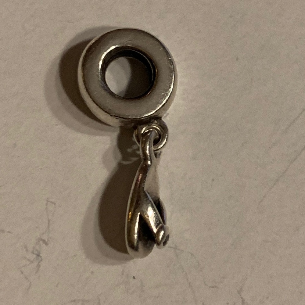 100% Auth Pandora Charm